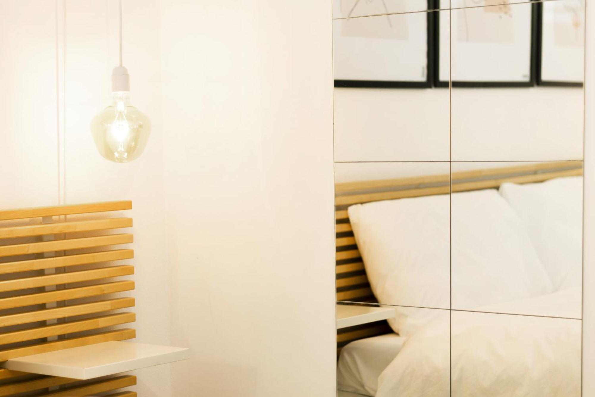 Bnb La Piccola - Free Parking Lugano Esterno foto