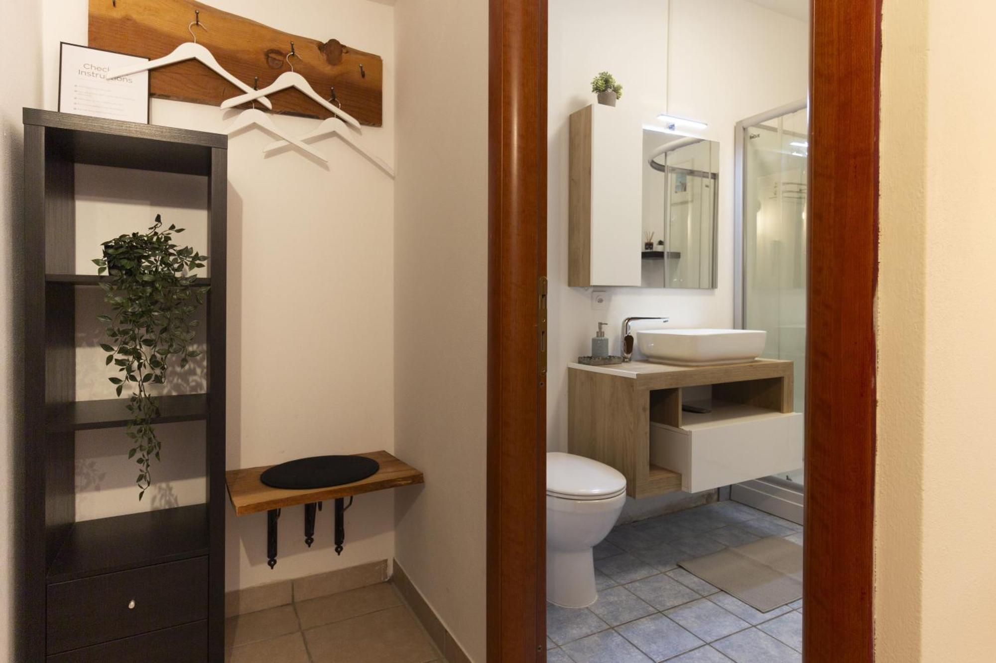 Bnb La Piccola - Free Parking Lugano Esterno foto