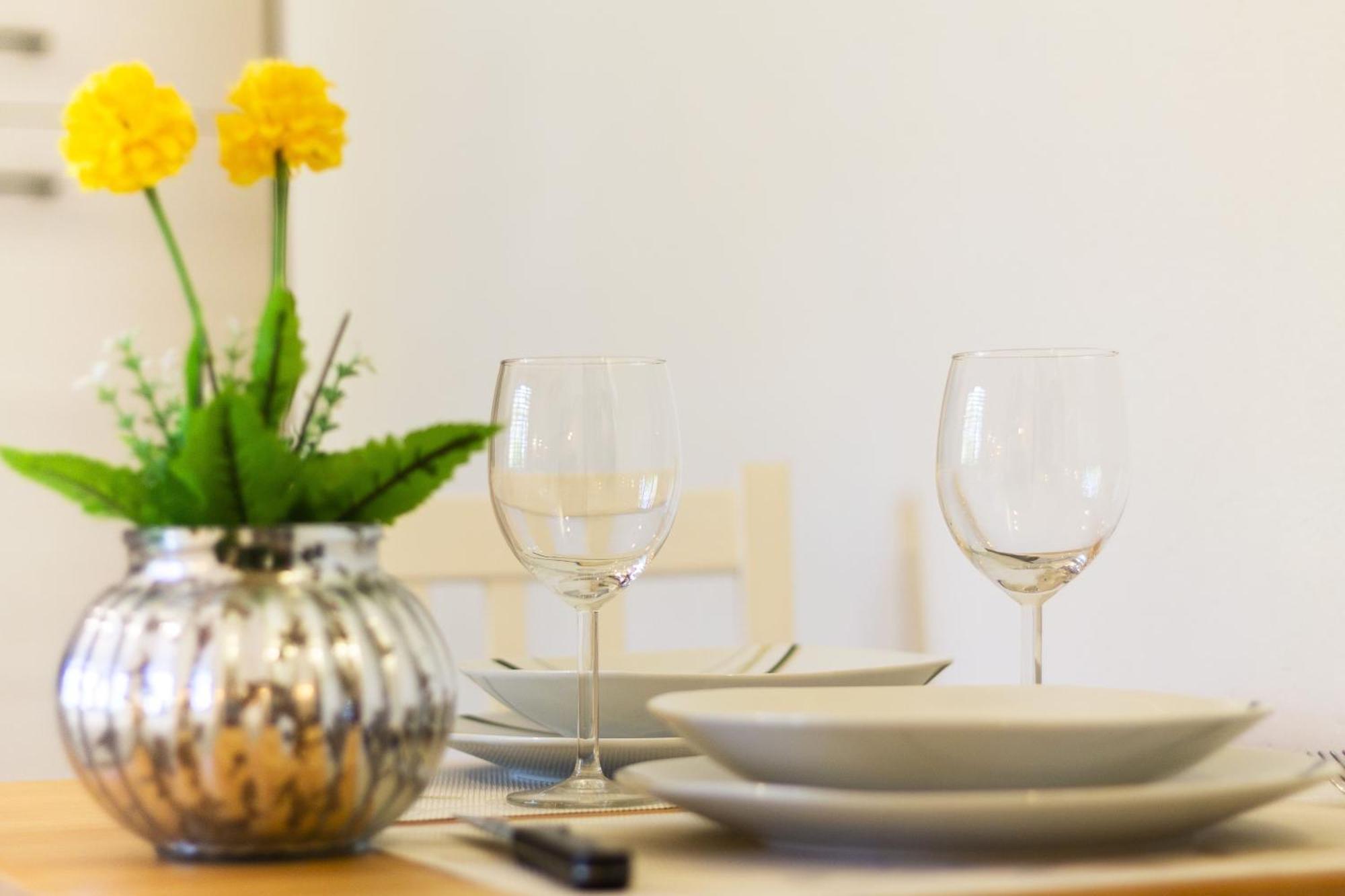 Bnb La Piccola - Free Parking Lugano Esterno foto