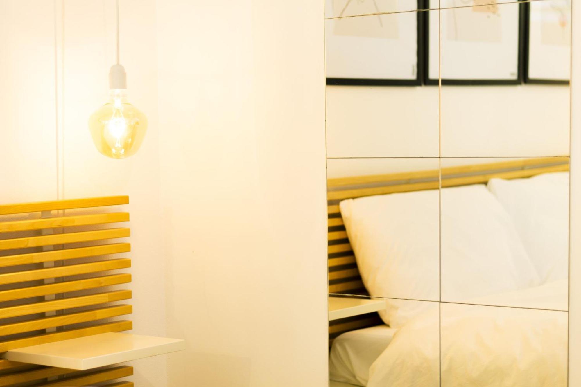 Bnb La Piccola - Free Parking Lugano Esterno foto